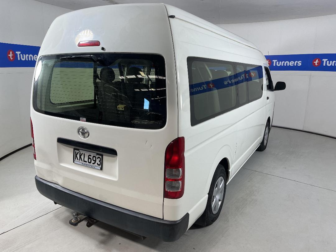 Photo '7' of Toyota Hiace