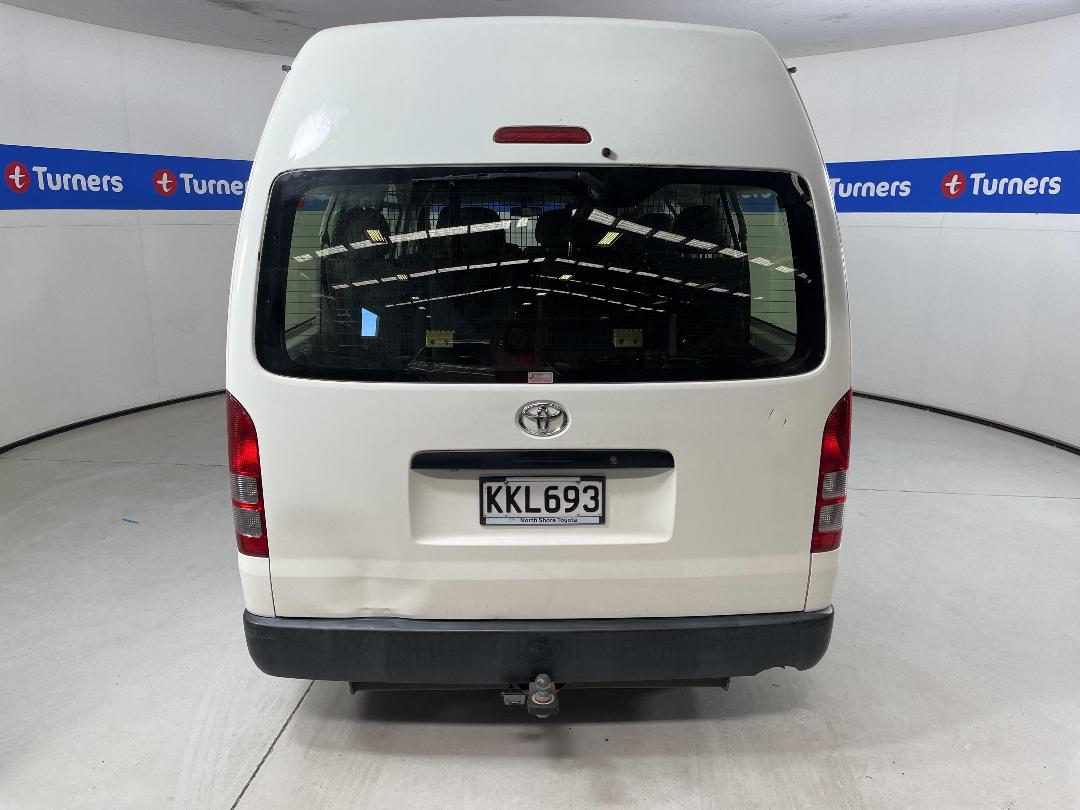 Photo '6' of Toyota Hiace