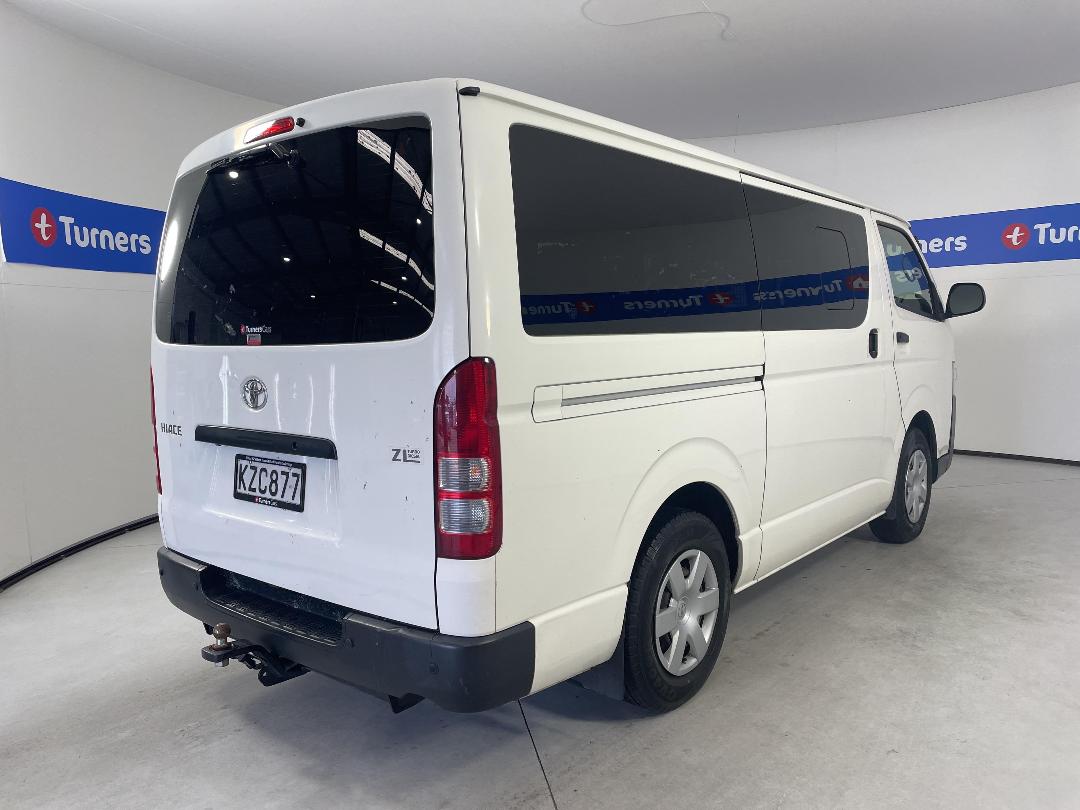 Photo '7' of Toyota Hiace Photo '7' of Toyota Hiace