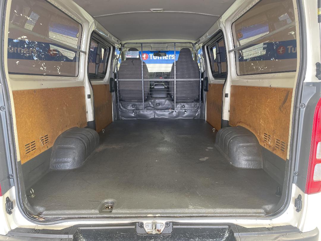 Photo '14' of Toyota Hiace Photo '14' of Toyota Hiace