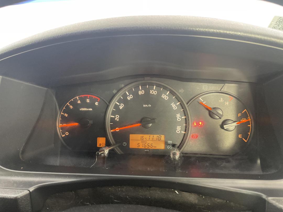 Photo '21' of Toyota Hiace Photo '21' of Toyota Hiace