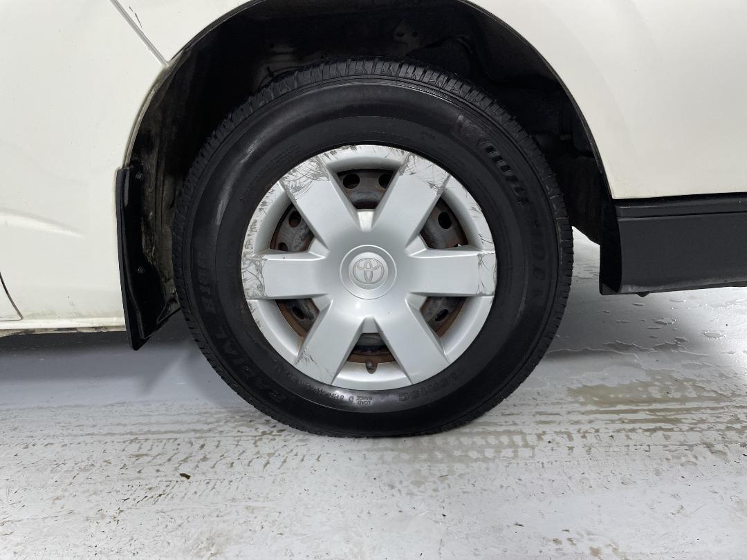 Photo '9' of Toyota Hiace