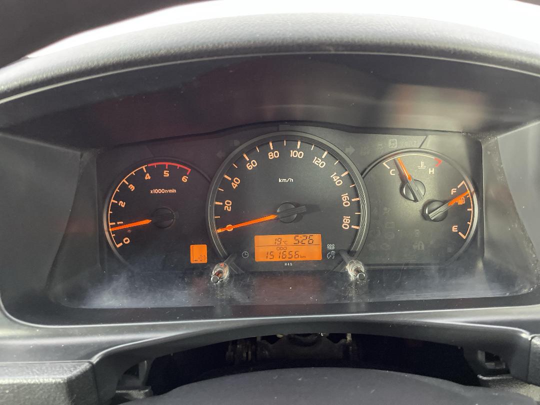 Photo '21' of Toyota Hiace