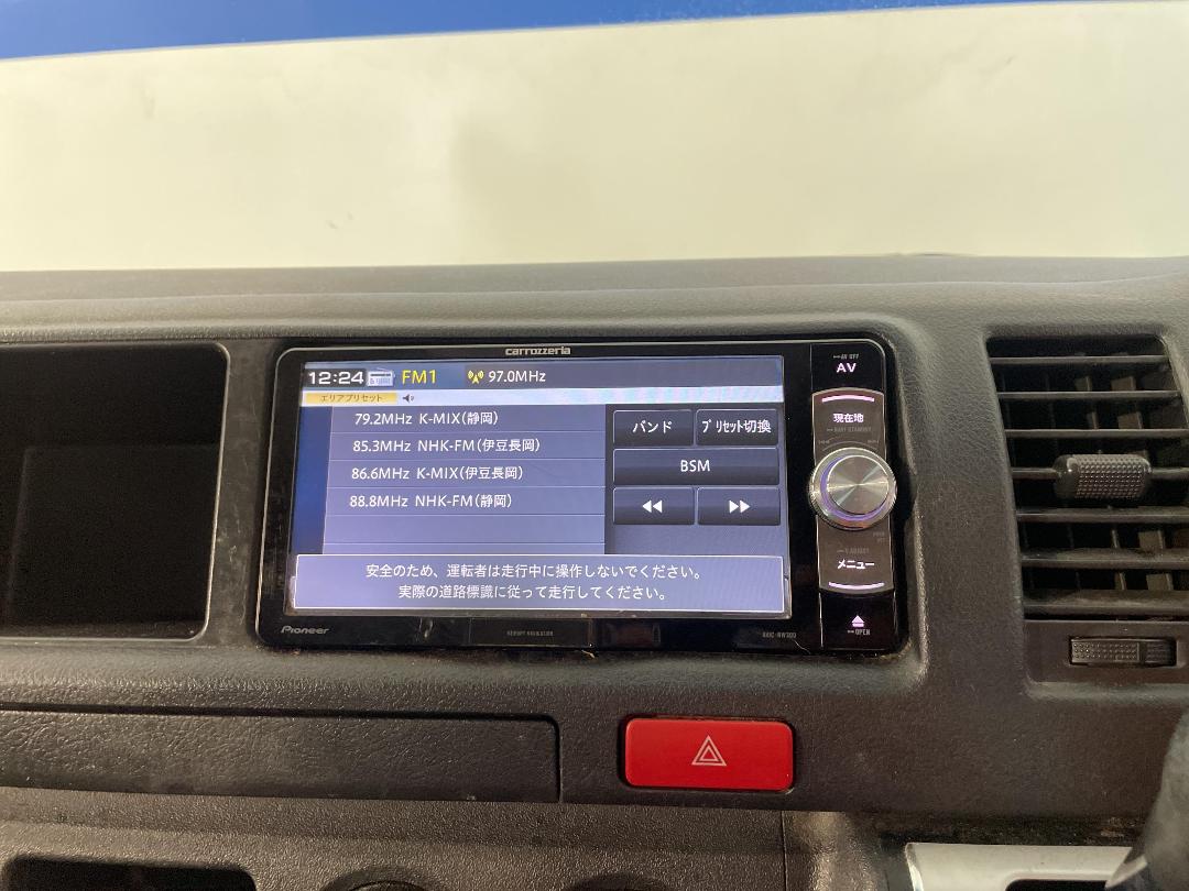 Photo '24' of Toyota Hiace