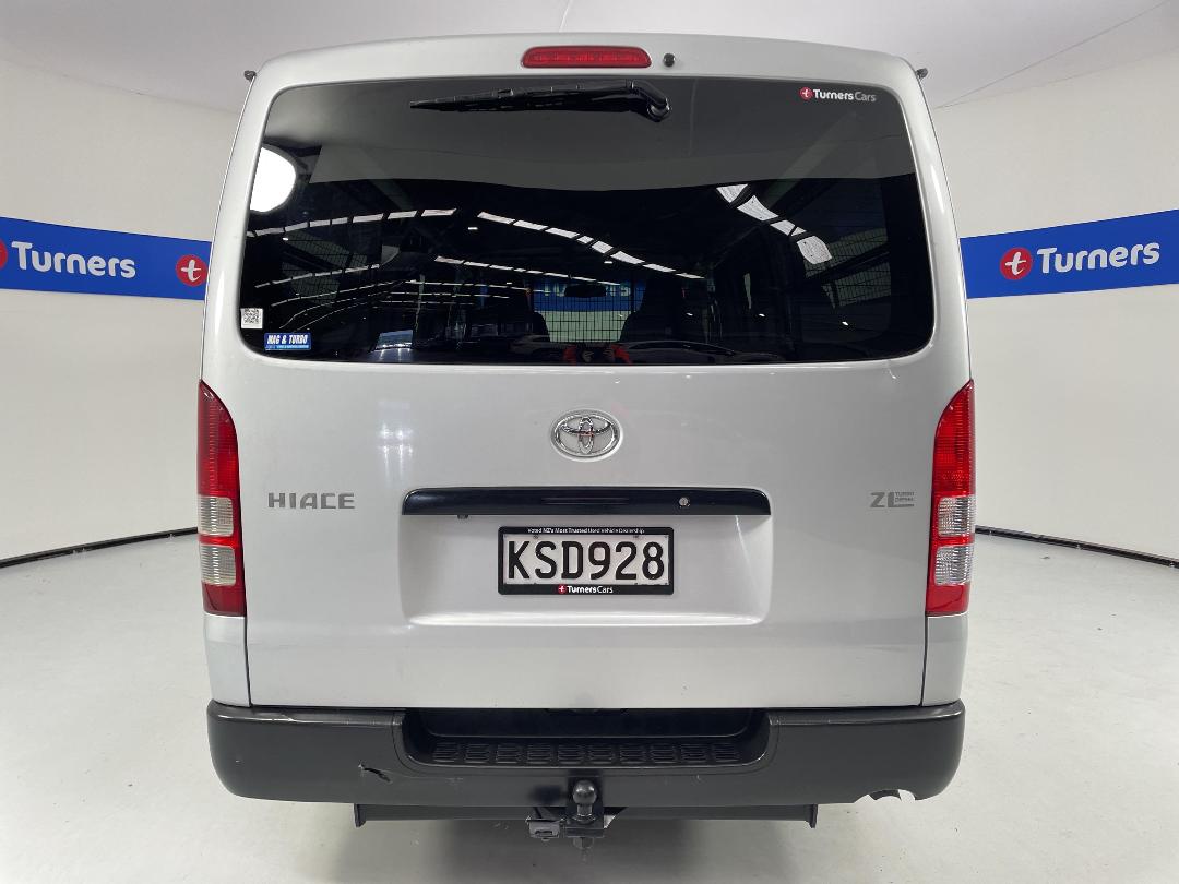 Photo '6' of Toyota Hiace Photo '6' of Toyota Hiace