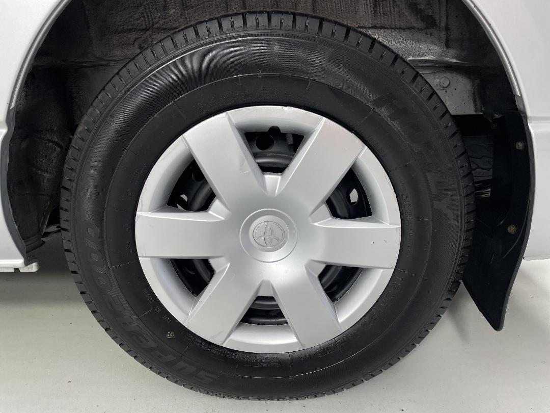 Photo '11' of Toyota Hiace Photo '11' of Toyota Hiace