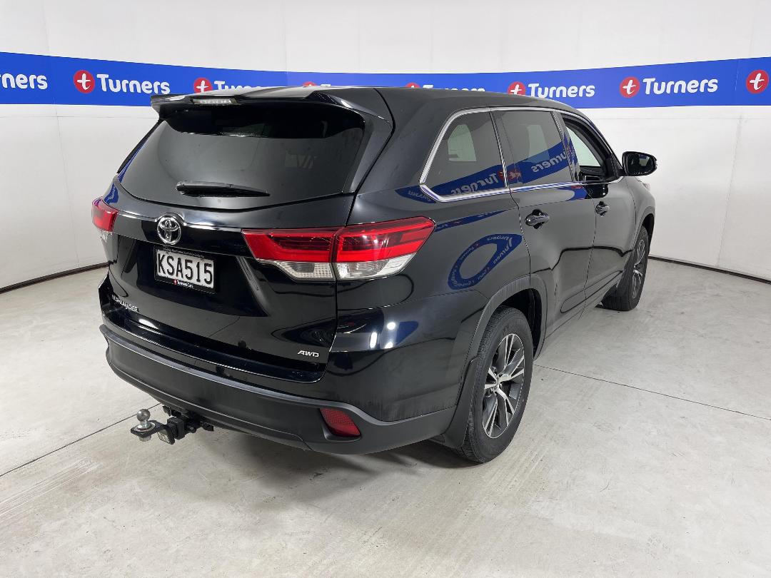 Photo '7' of Toyota Highlander