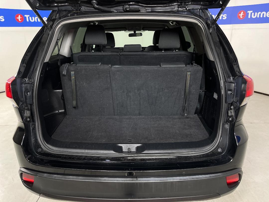 Photo '14' of Toyota Highlander