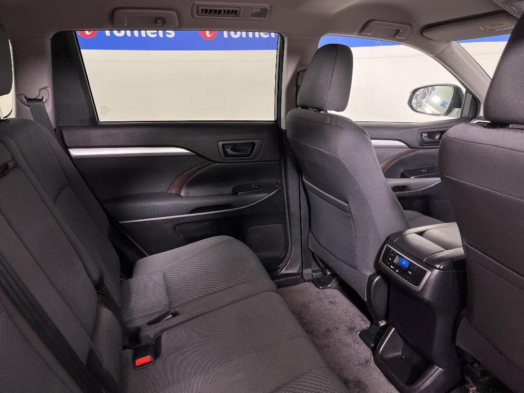 Photo '20' of Toyota Highlander