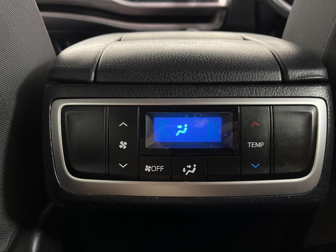 Photo '24' of Toyota Highlander