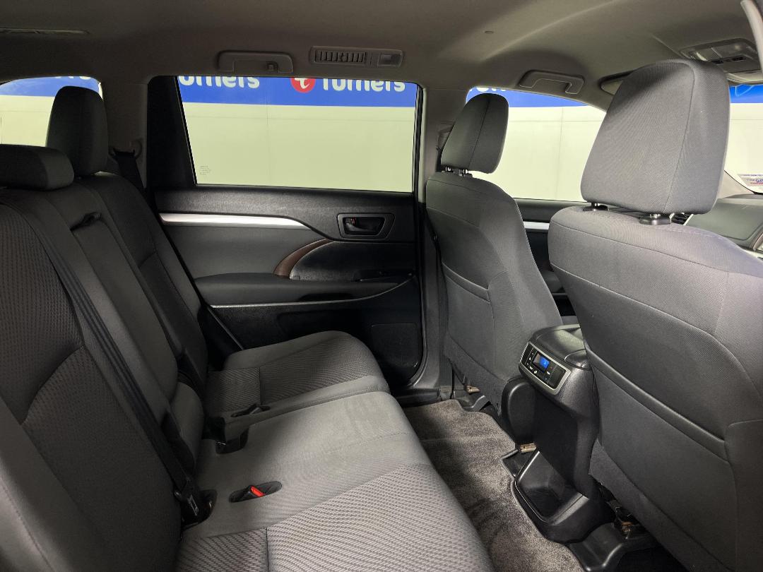 Photo '20' of Toyota Highlander