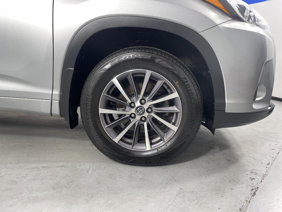 Photo '9' of Toyota Highlander