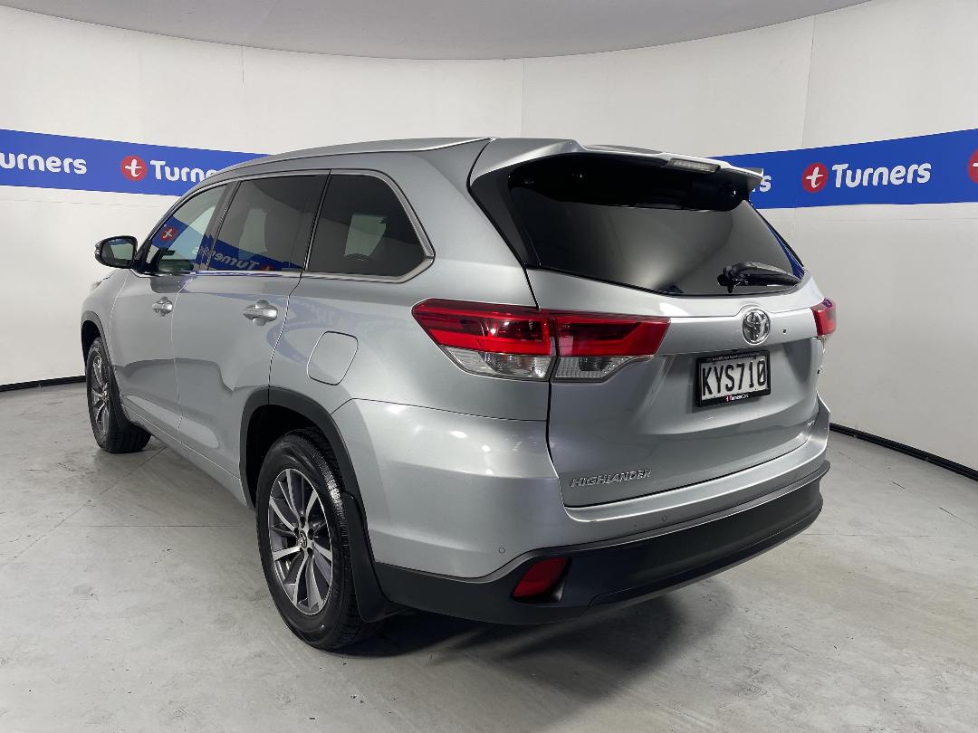 Photo '5' of Toyota Highlander