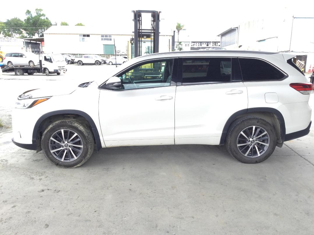 Photo '5' of Toyota Highlander GXL Photo '5' of Toyota Highlander GXL