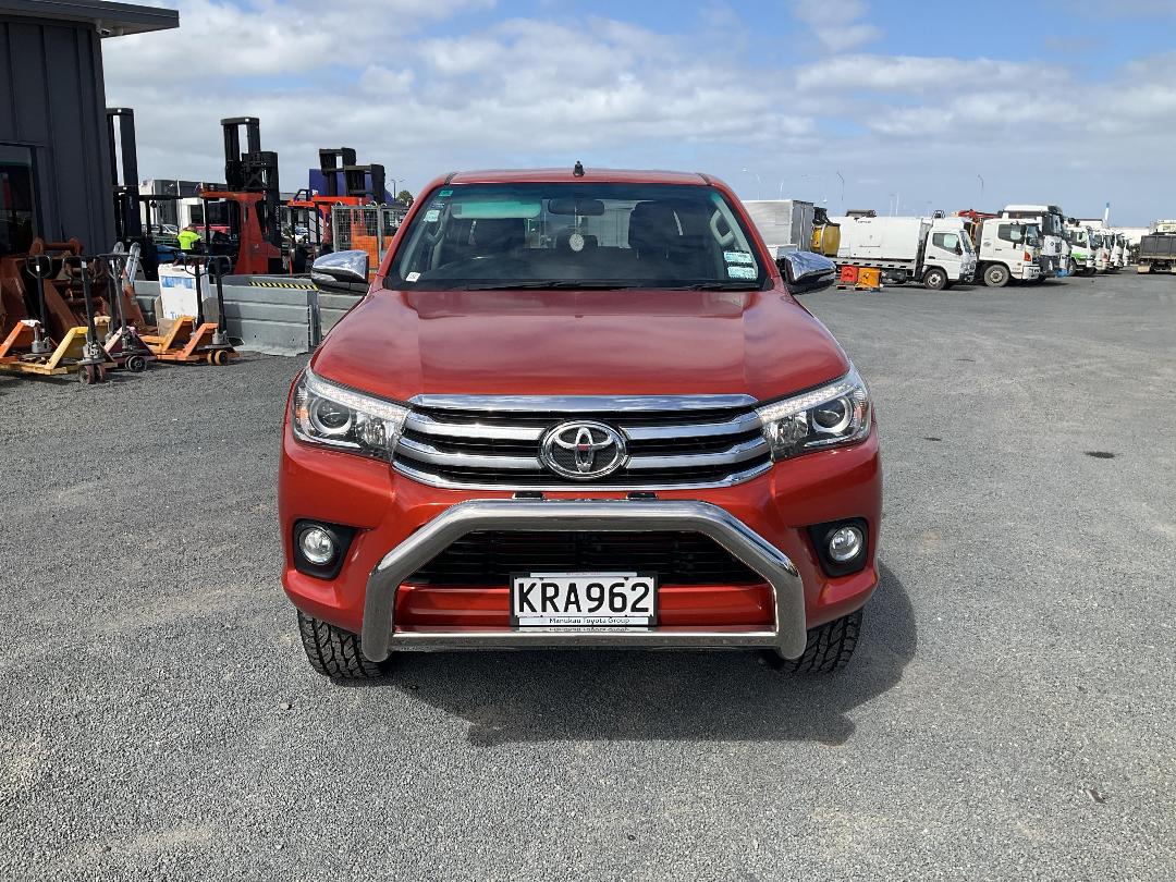 Photo '2' of Toyota Hilux