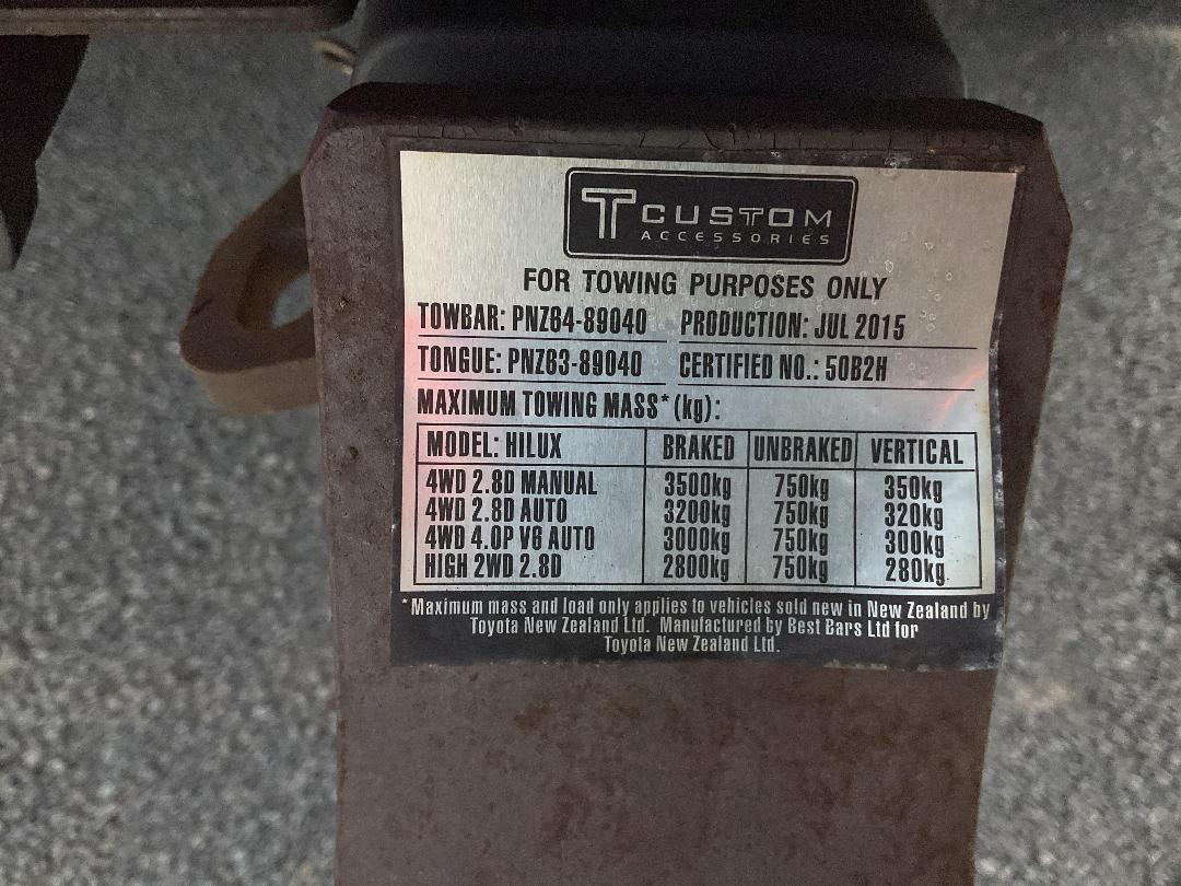 Photo '30' of Toyota Hilux