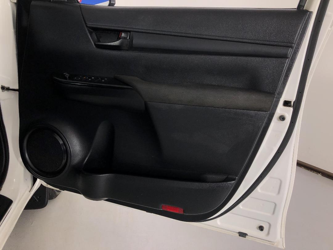 Photo '15' of Toyota Hilux