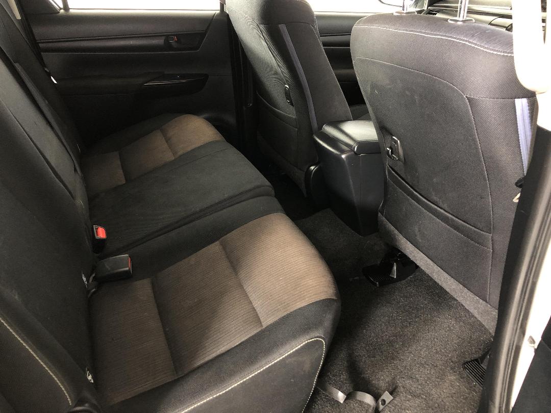 Photo '20' of Toyota Hilux