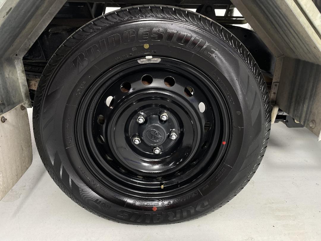 Photo '12' of Toyota Hilux Photo '12' of Toyota Hilux