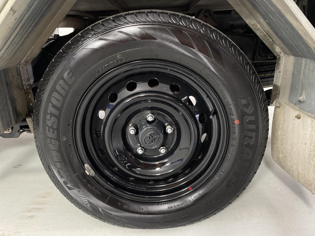 Photo '11' of Toyota Hilux Photo '11' of Toyota Hilux