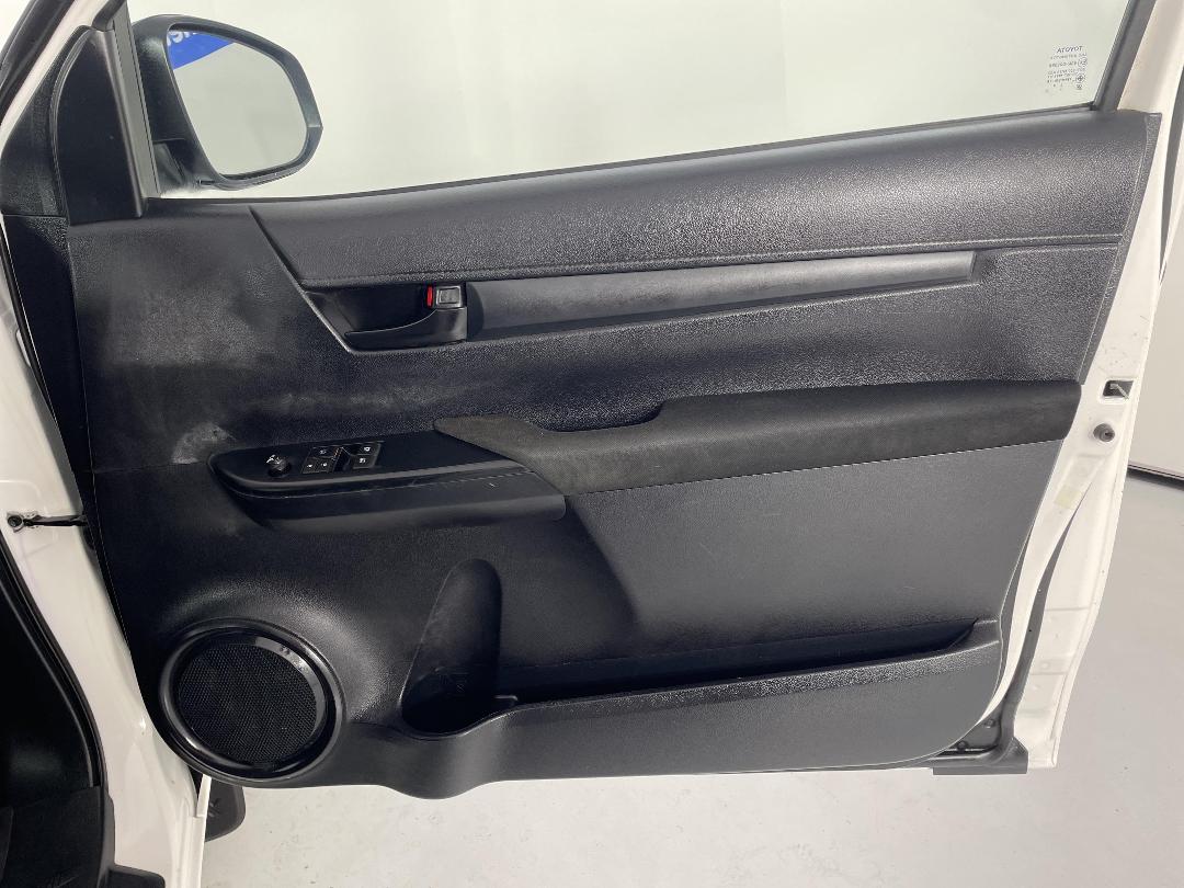 Photo '15' of Toyota Hilux Photo '15' of Toyota Hilux