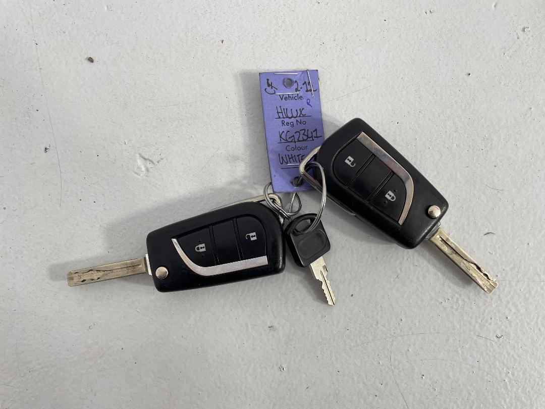 Photo '22' of Toyota Hilux Photo '22' of Toyota Hilux