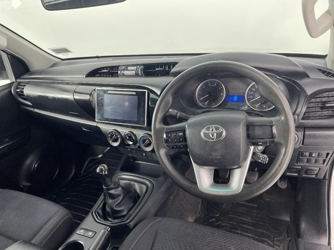 Photo '17' of Toyota Hilux Photo '17' of Toyota Hilux