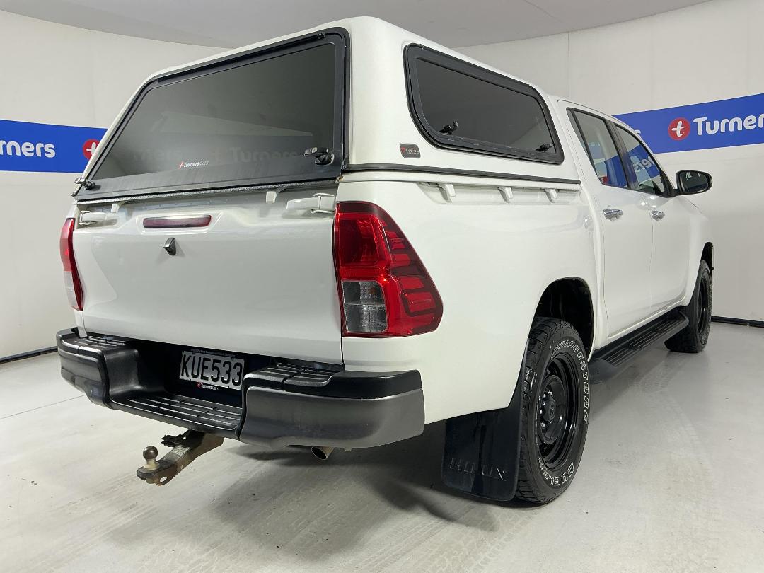 Photo '7' of Toyota Hilux