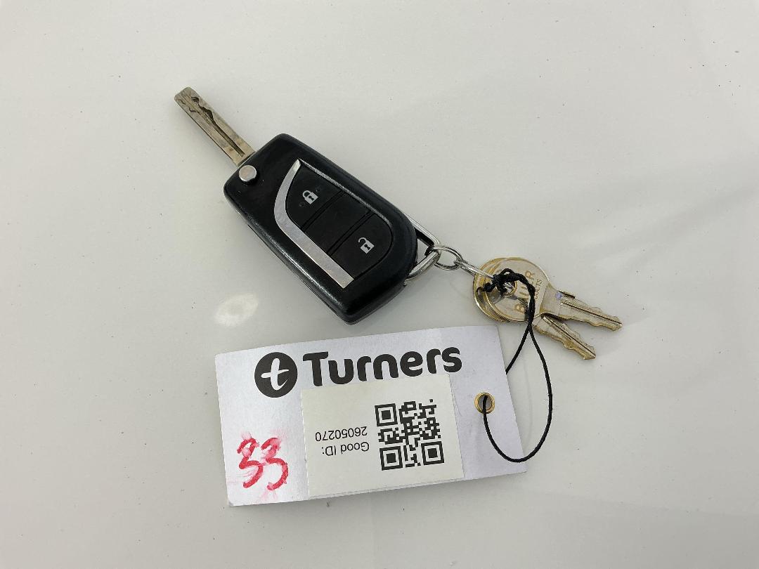 Photo '22' of Toyota Hilux