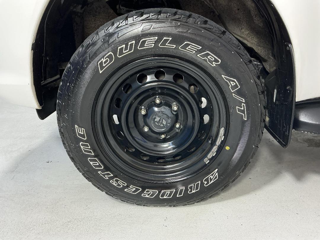 Photo '10' of Toyota Hilux Photo '10' of Toyota Hilux