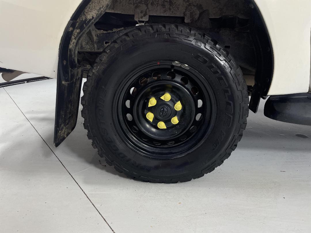 Photo '12' of Toyota Hilux