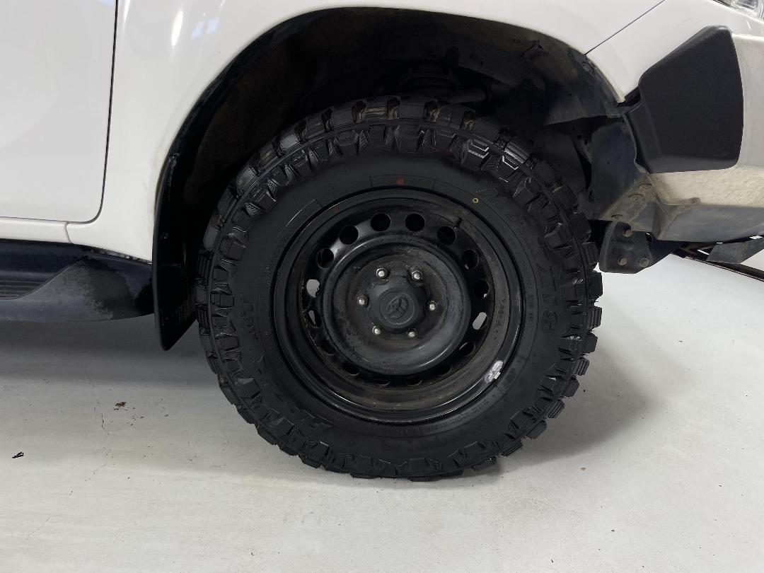 Photo '9' of Toyota Hilux