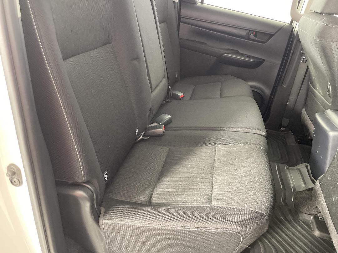 Photo '20' of Toyota Hilux