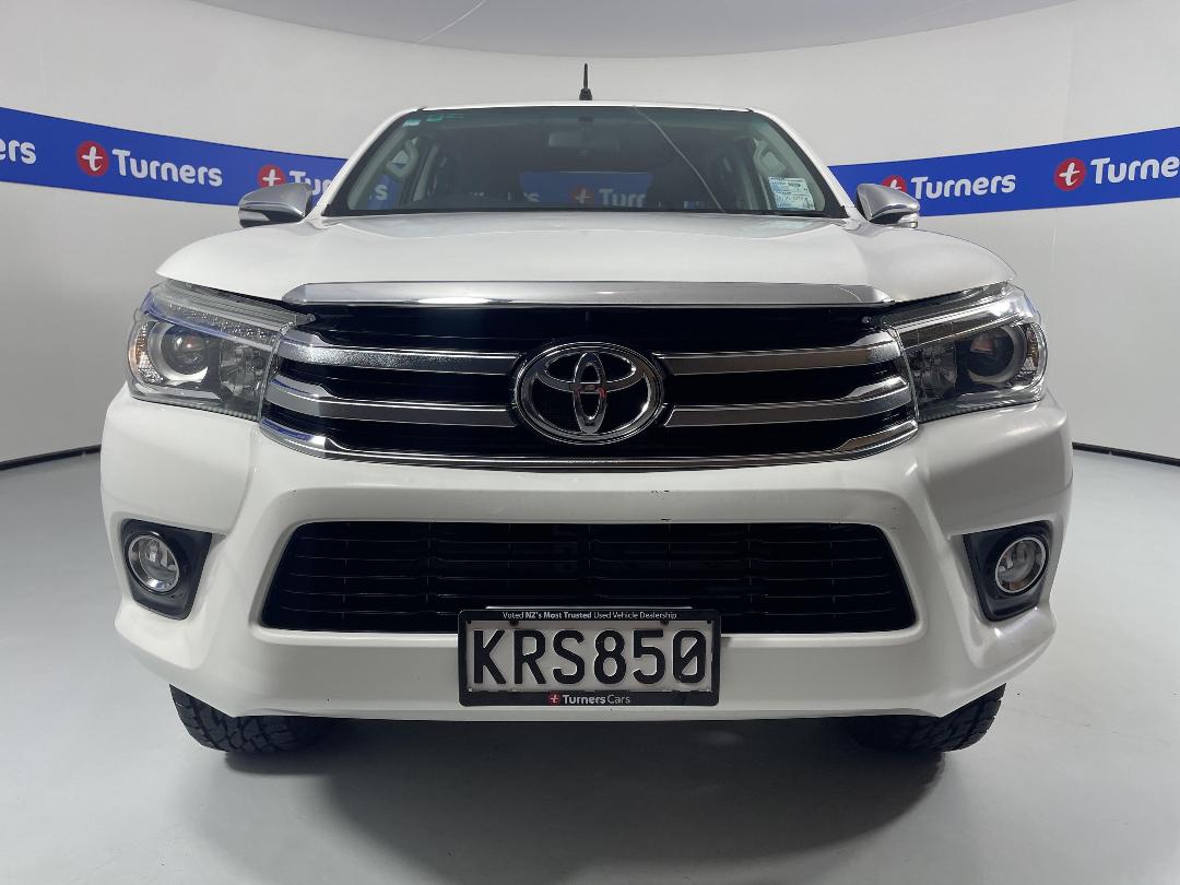 Photo '2' of Toyota Hilux