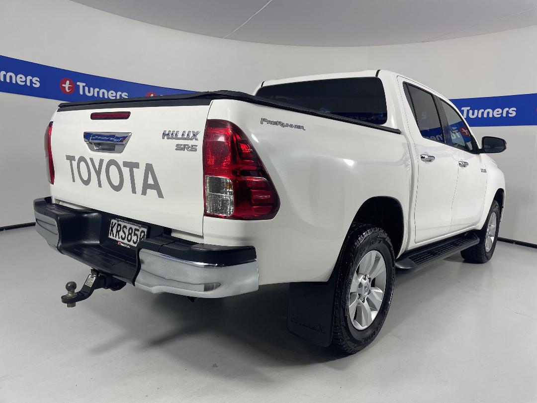 Photo '7' of Toyota Hilux