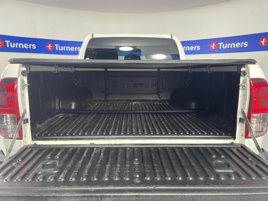 Photo '14' of Toyota Hilux