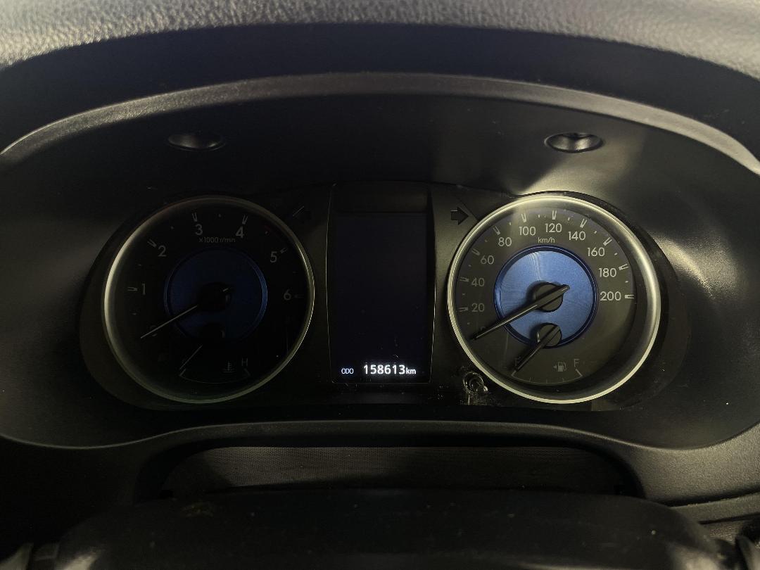 Photo '21' of Toyota Hilux