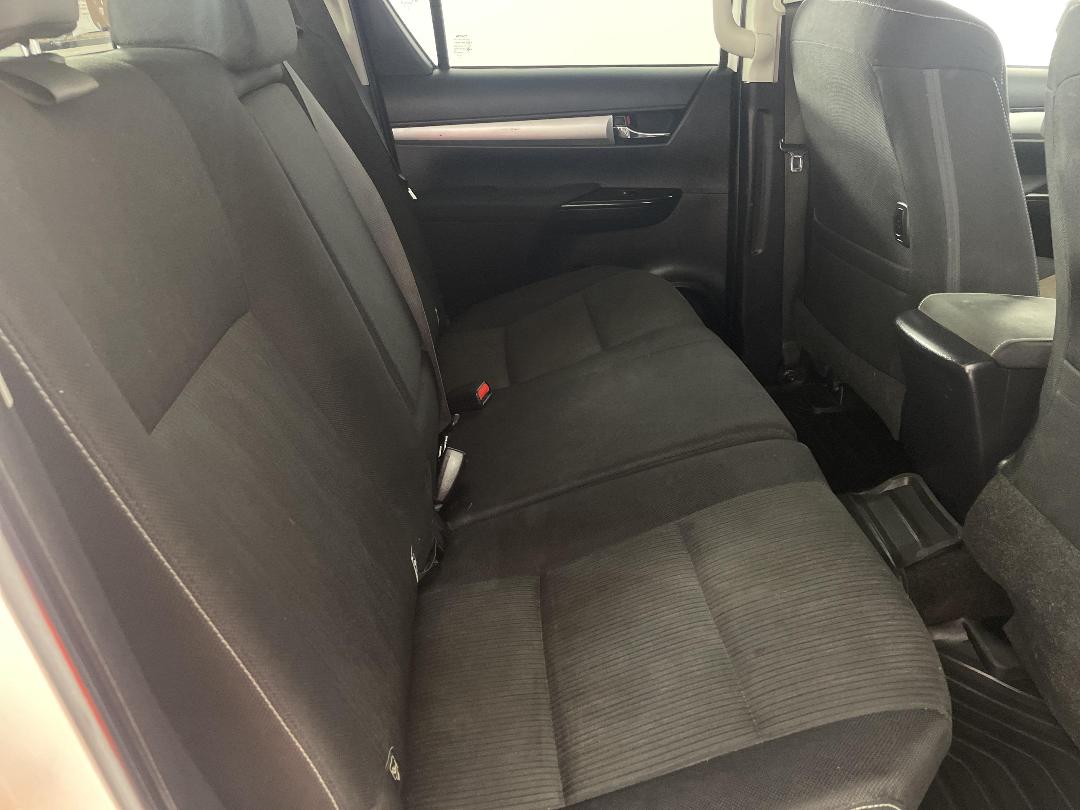 Photo '20' of Toyota Hilux