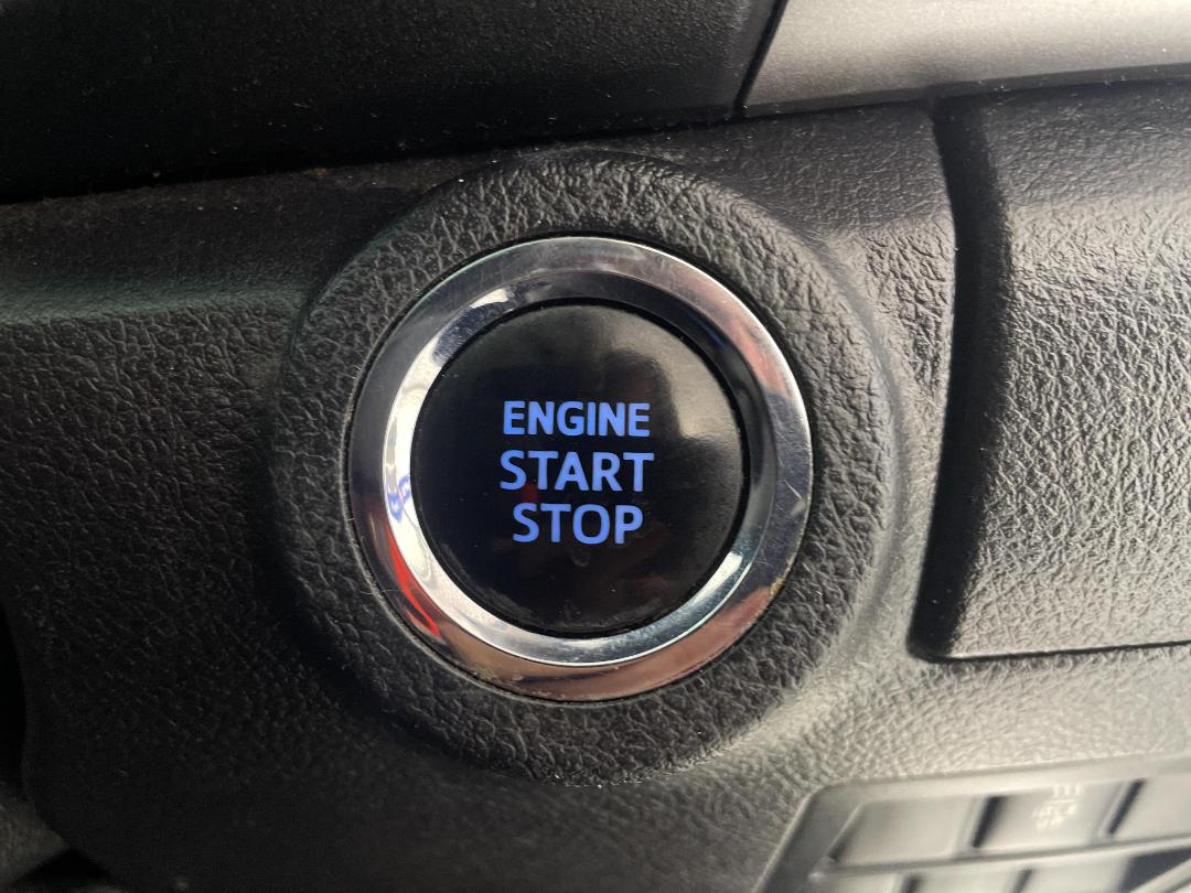 Photo '23' of Toyota Hilux