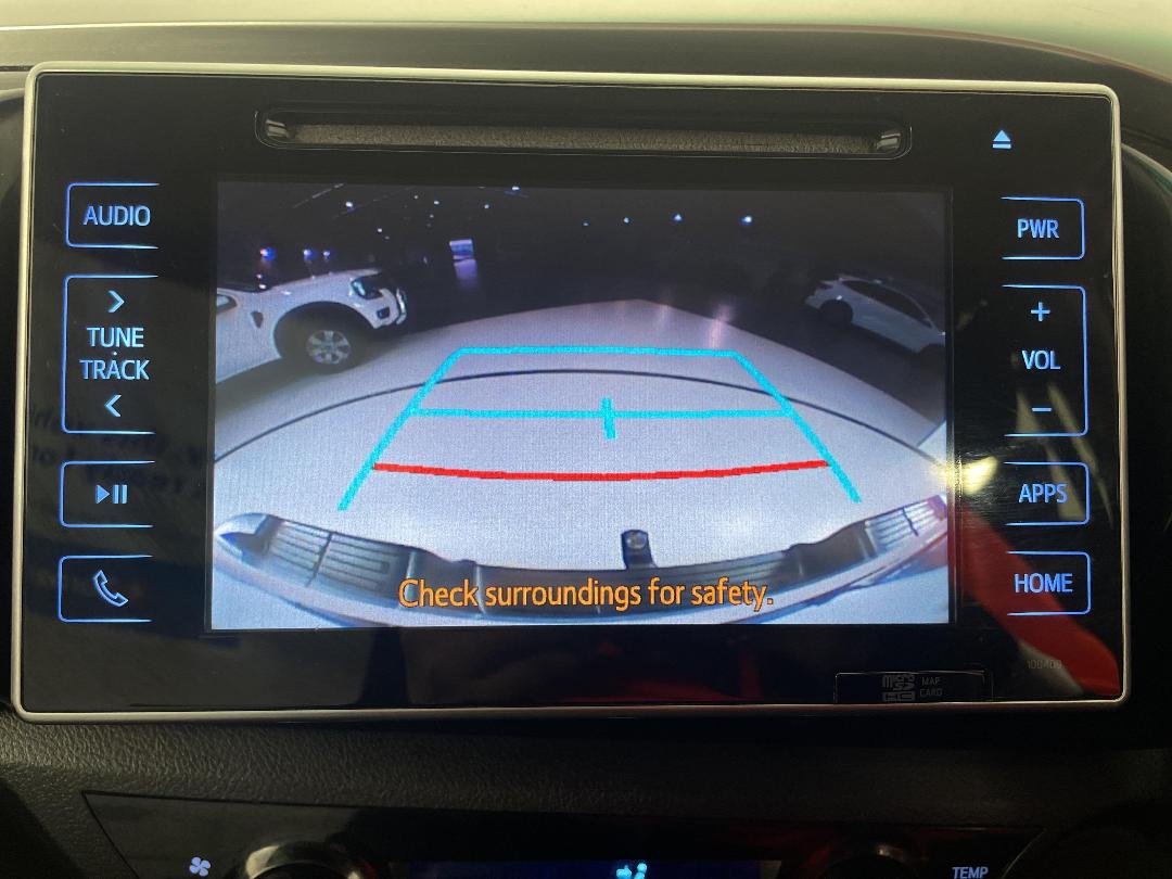 Photo '29' of Toyota Hilux