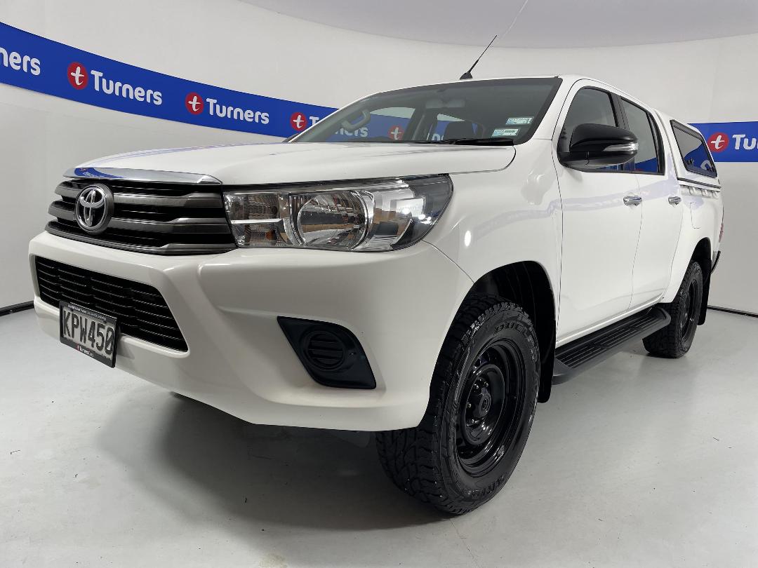 Photo '4' of Toyota Hilux