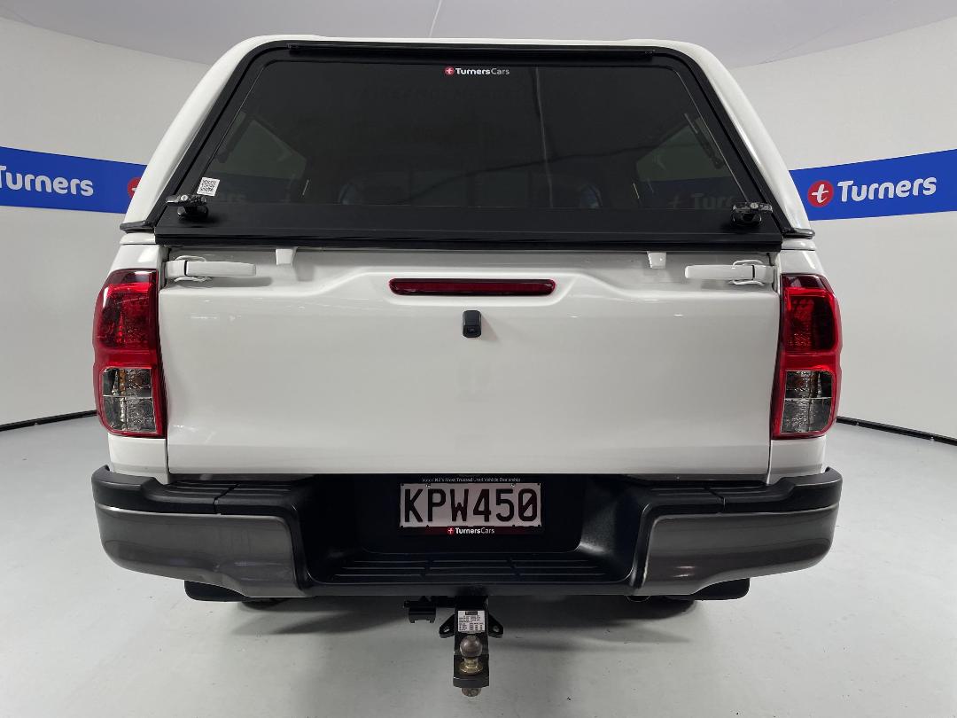 Photo '6' of Toyota Hilux