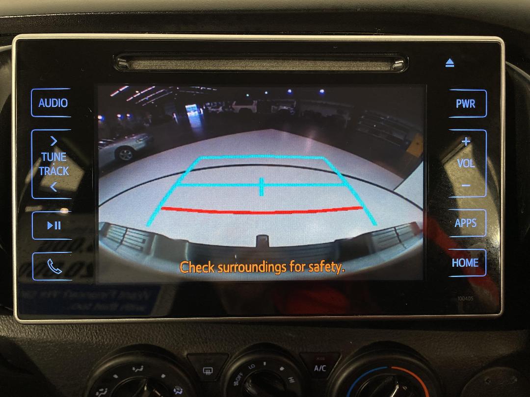 Photo '27' of Toyota Hilux