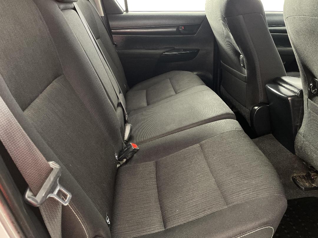 Photo '20' of Toyota Hilux