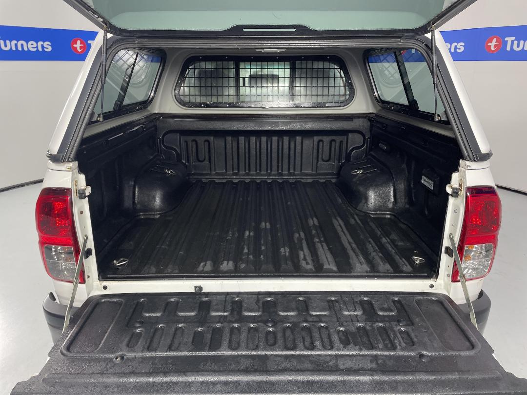 Photo '14' of Toyota Hilux