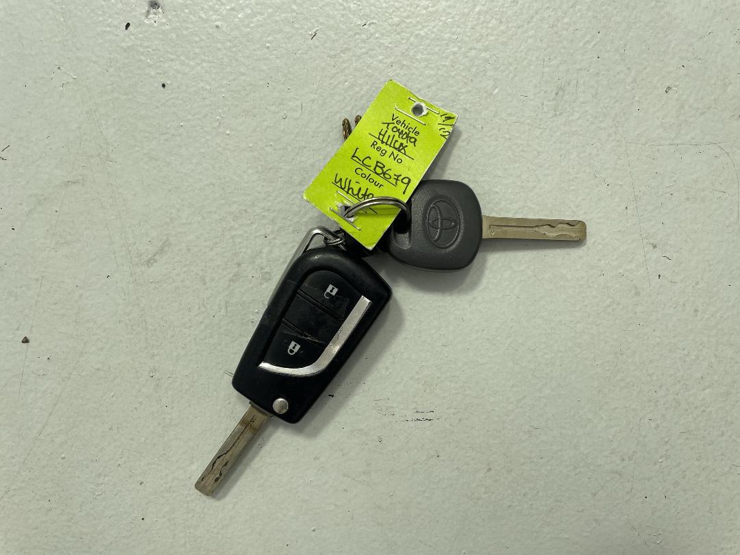 Photo '22' of Toyota Hilux