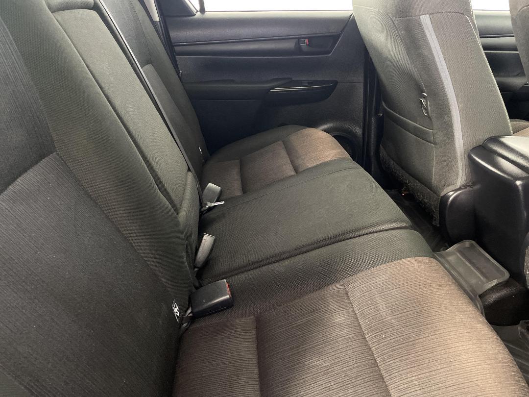 Photo '20' of Toyota Hilux