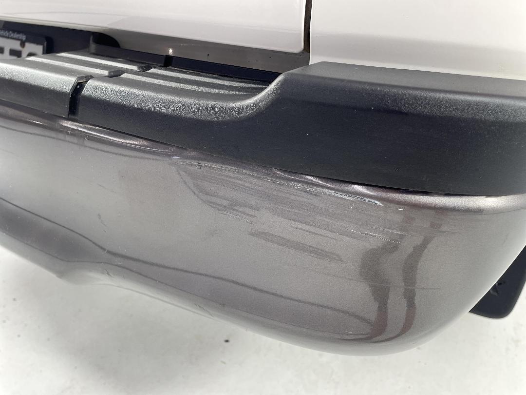 Photo '33' of Toyota Hilux