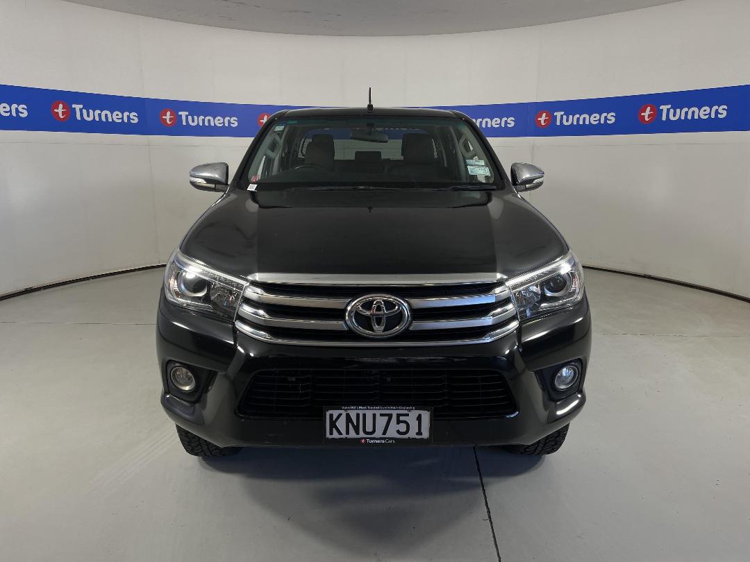 Photo '2' of Toyota Hilux