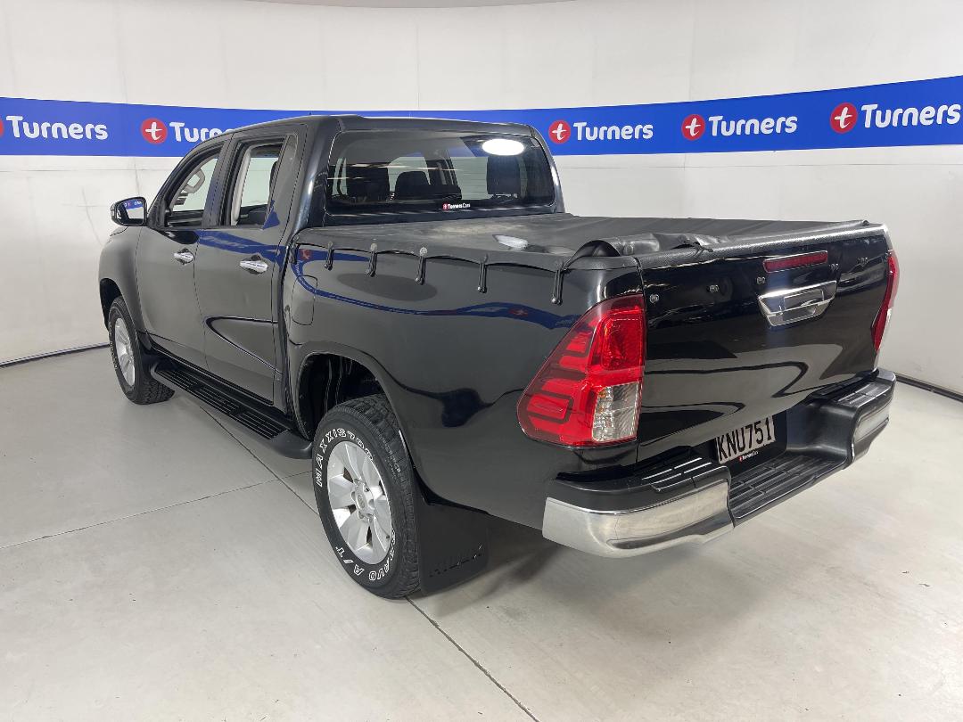 Photo '5' of Toyota Hilux